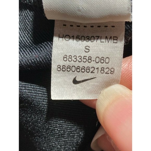 Nike Dri - Fit Women's Black Gray Polka Dot Racerback Sports Bra Size Small - Picture 6 of 6